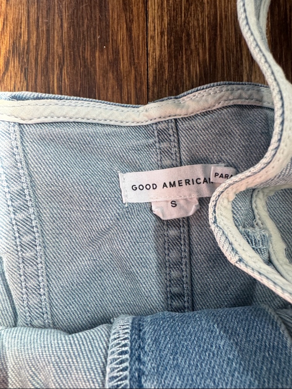 Good American Blue Denim Women’s Overalls with Front Patch Pockets - Picture 4 of 5